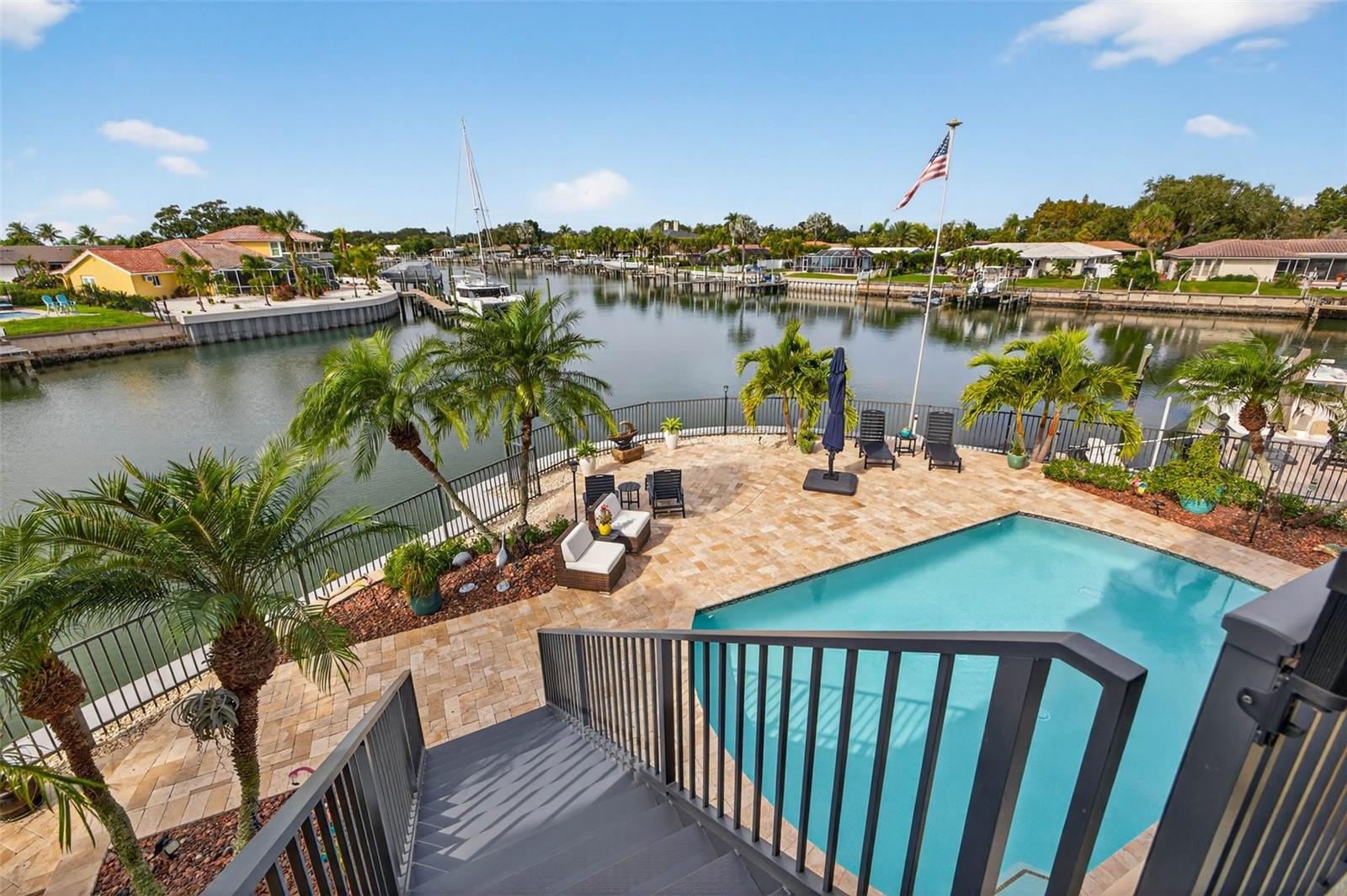 4401 38TH St ST PETERSBURG, FL 33711