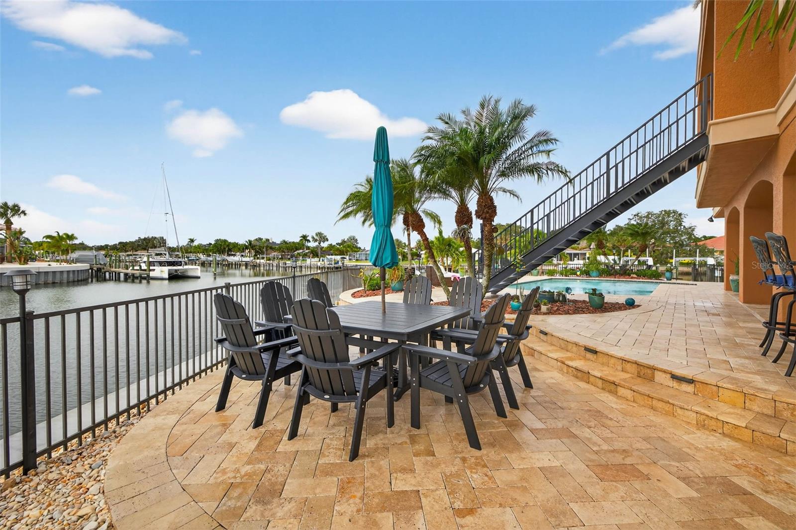 4401 38TH St ST PETERSBURG, FL 33711