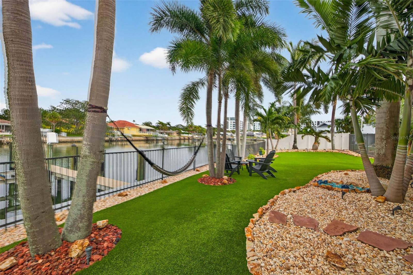 4401 38TH St ST PETERSBURG, FL 33711