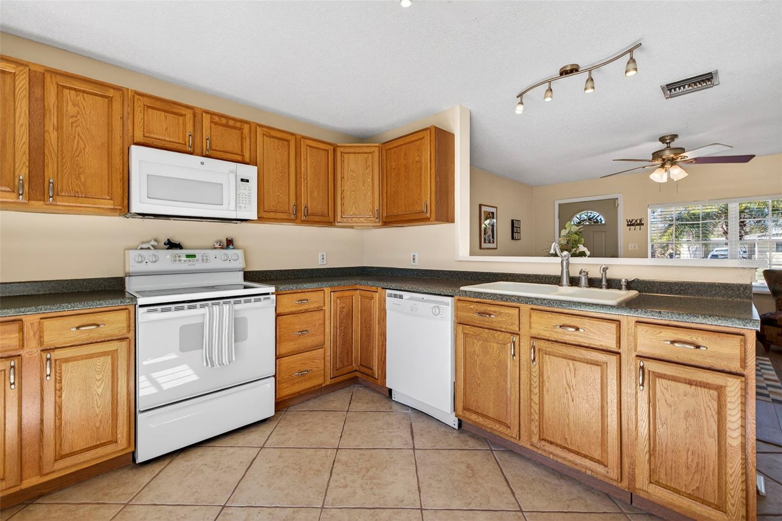 4420 W OKLAHOMA Ave TAMPA, FL 33616