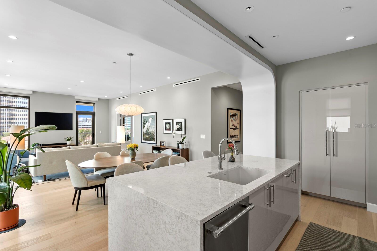126 4TH Ave #502 ST PETERSBURG, FL 33701