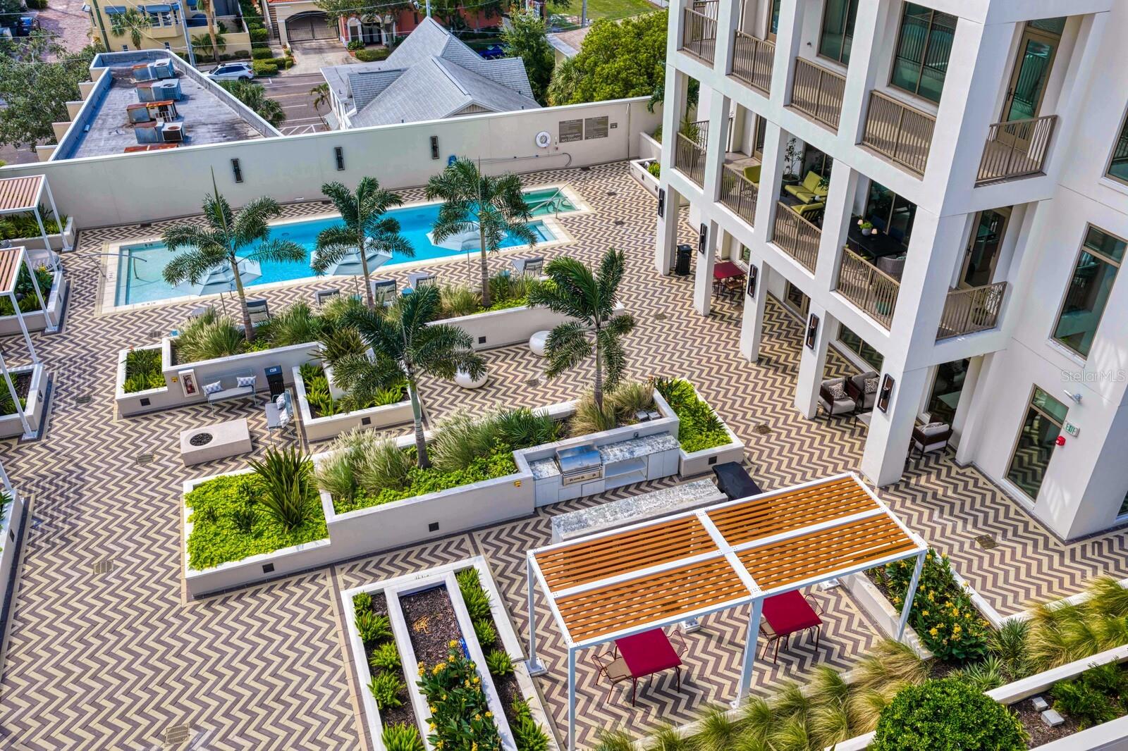 126 4TH Ave #502 ST PETERSBURG, FL 33701