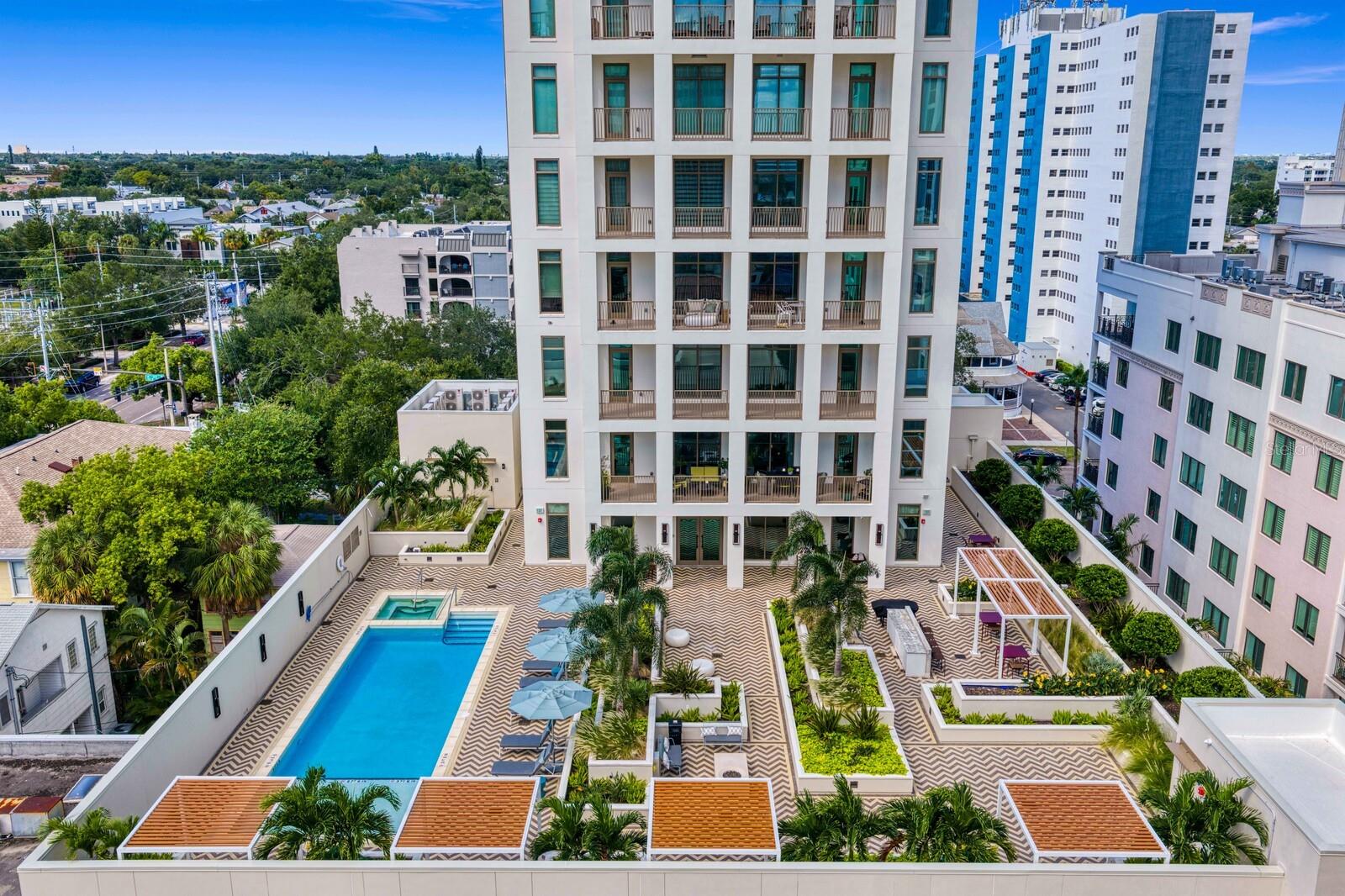 126 4TH Ave #502 ST PETERSBURG, FL 33701