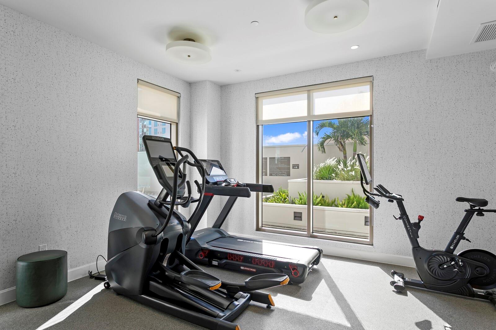 126 4TH Ave #502 ST PETERSBURG, FL 33701