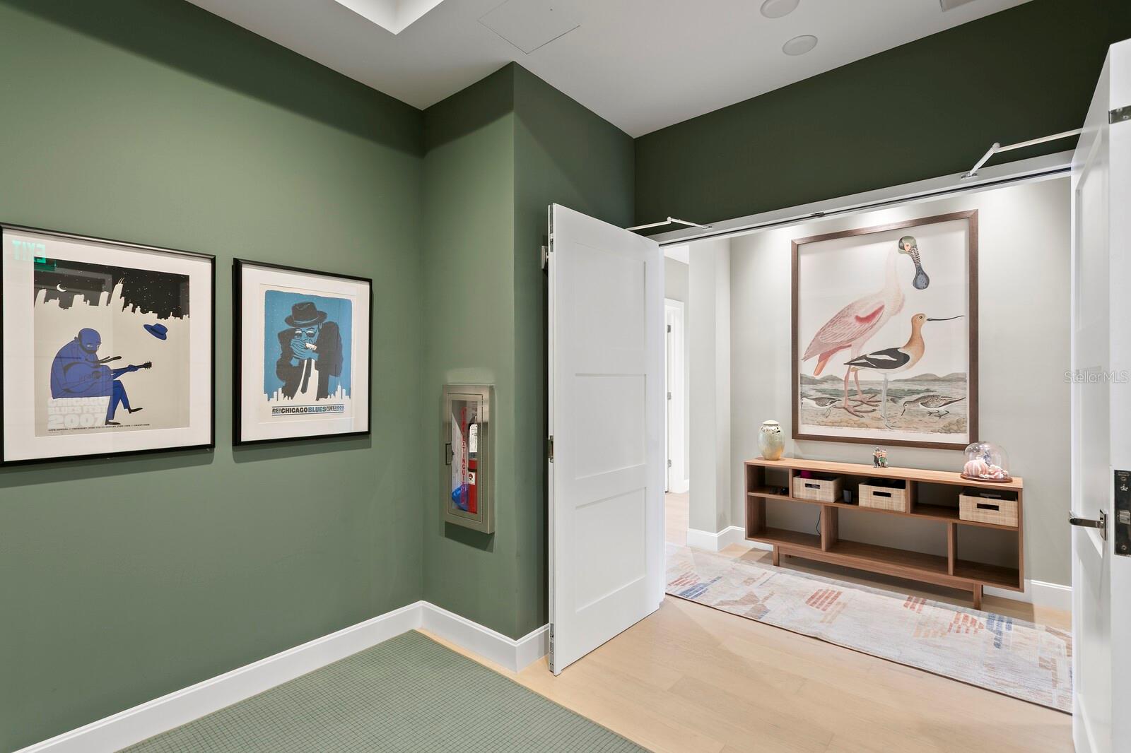 126 4TH Ave #502 ST PETERSBURG, FL 33701