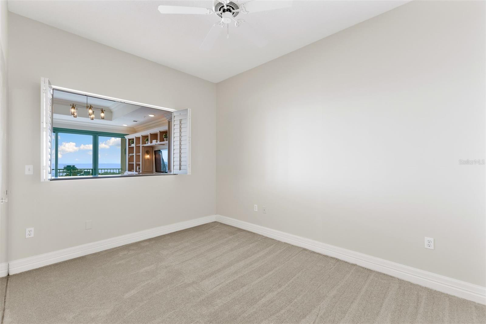 288 Bch Dr #9B ST PETERSBURG, FL 33701