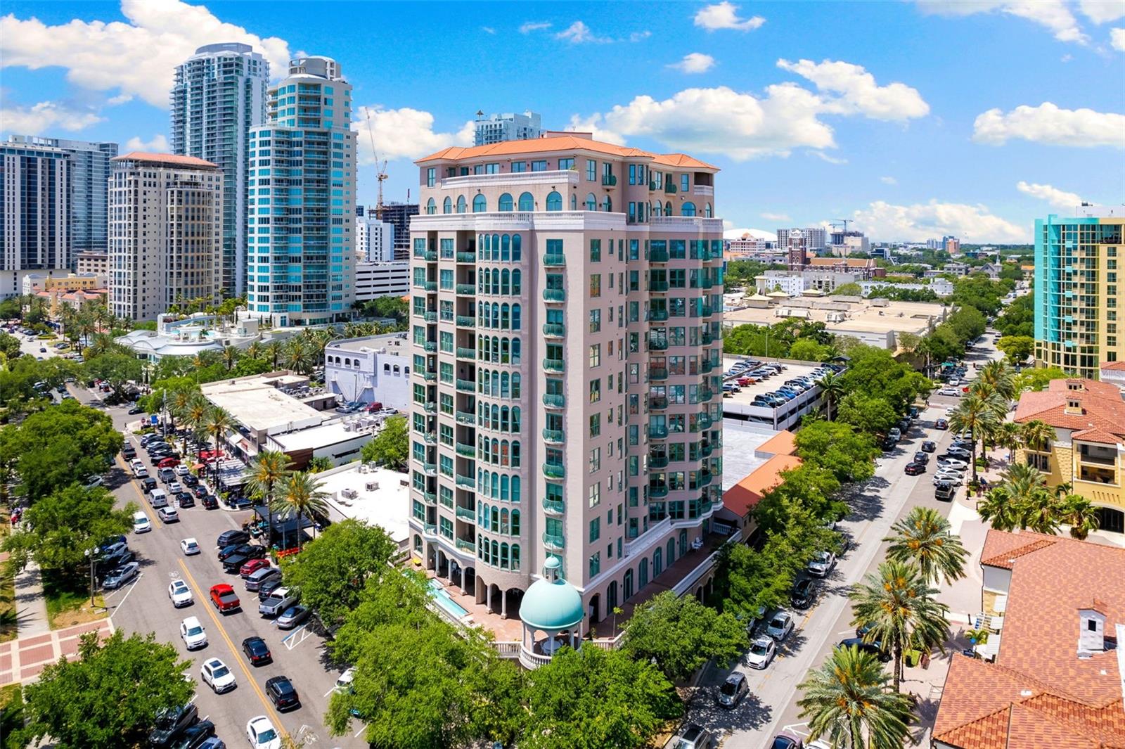 288 Bch Dr #9B ST PETERSBURG, FL 33701