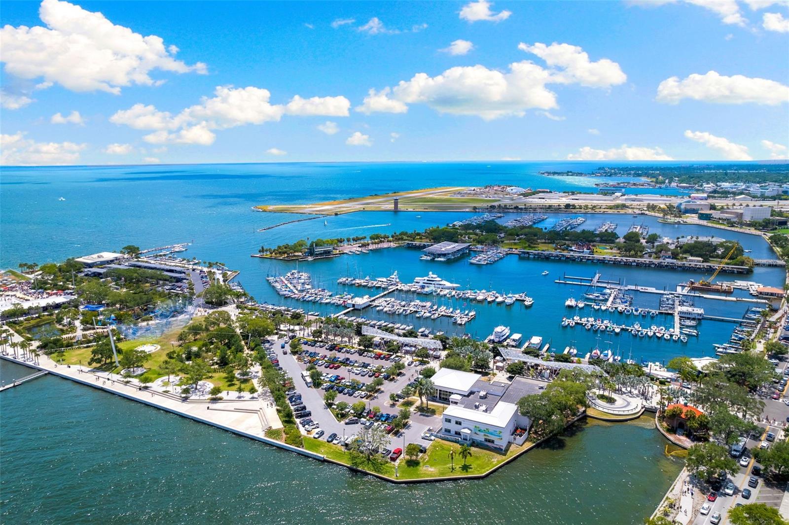 288 Bch Dr #9B ST PETERSBURG, FL 33701