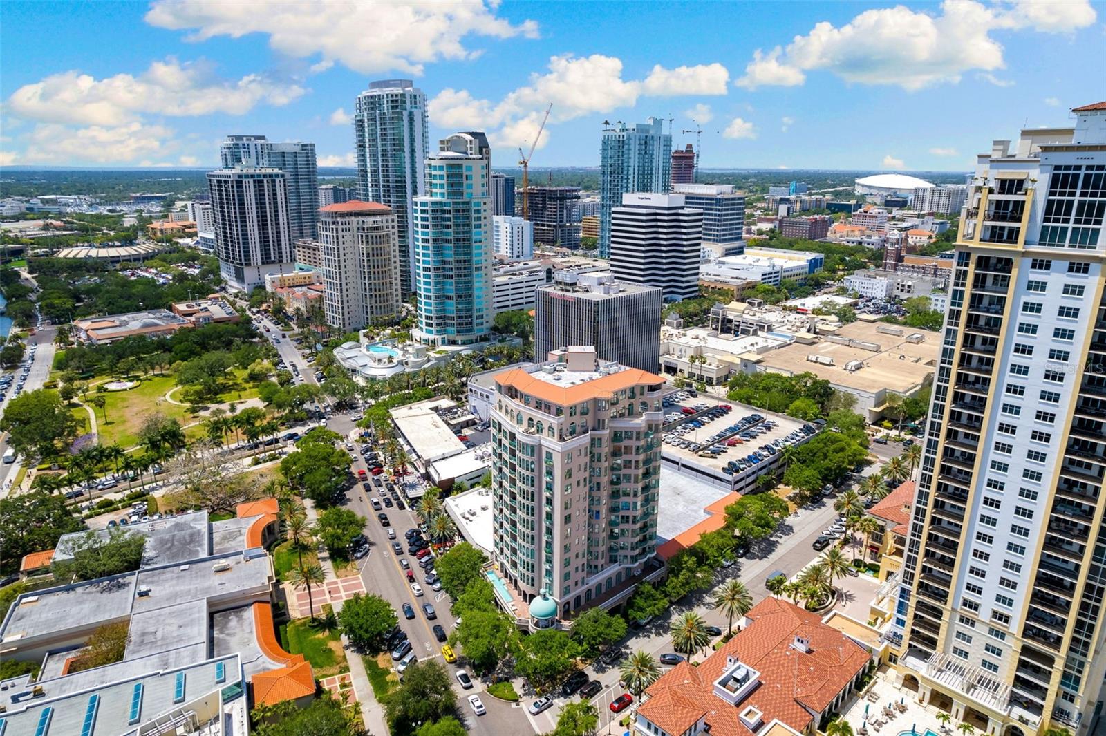 288 Bch Dr #9B ST PETERSBURG, FL 33701