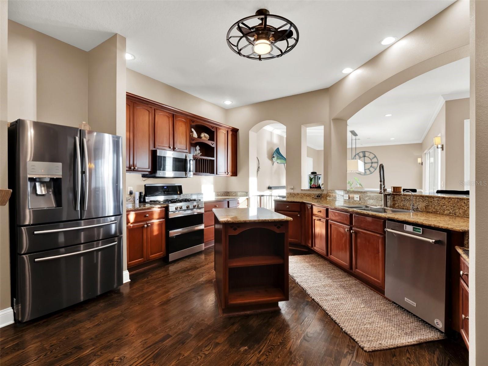 1516 BRIERCLIFF Dr ORLANDO, FL 32806