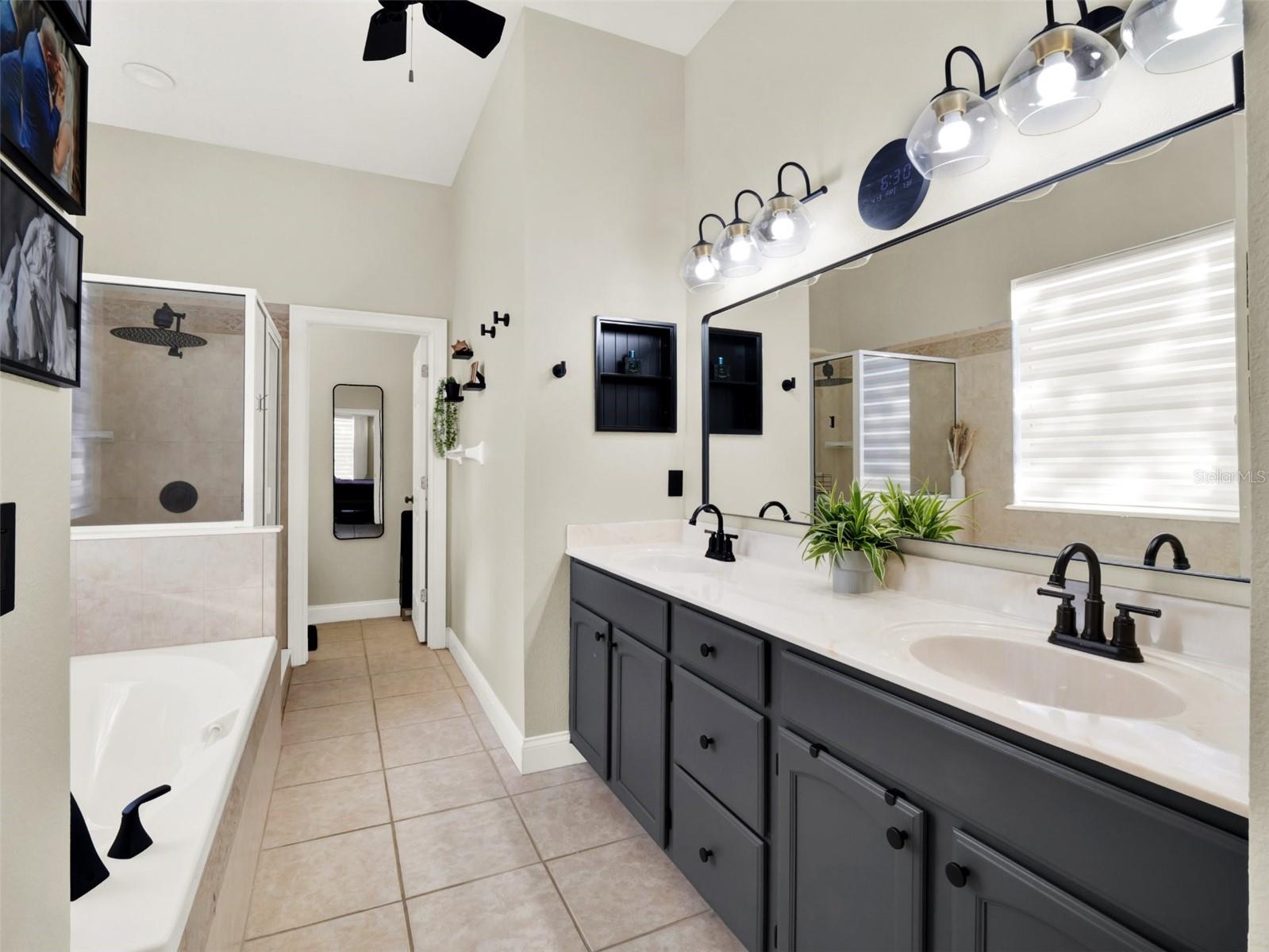 1516 BRIERCLIFF Dr ORLANDO, FL 32806