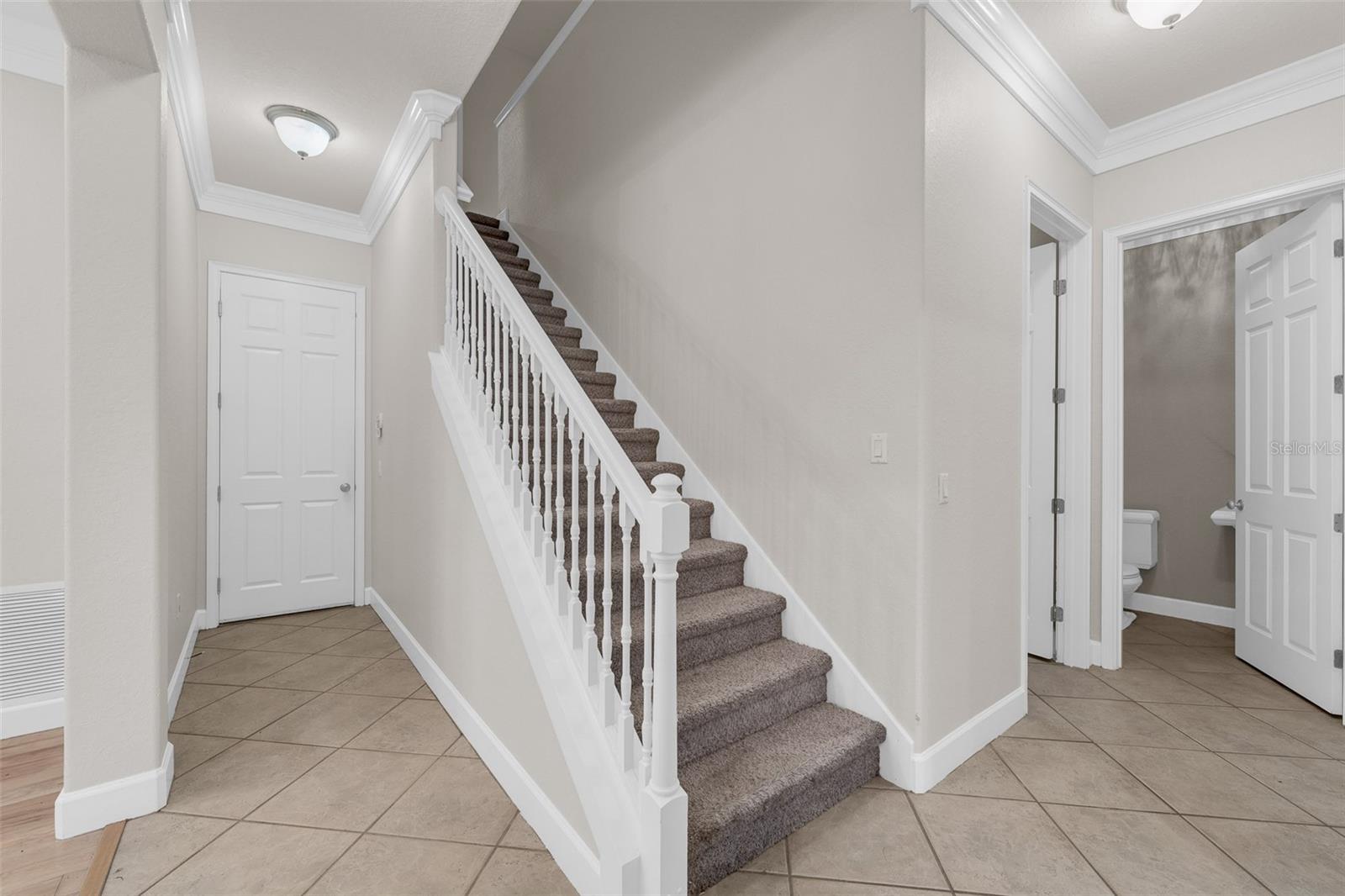 1698 TAYLOR Rdg Cir KISSIMMEE, FL 34744