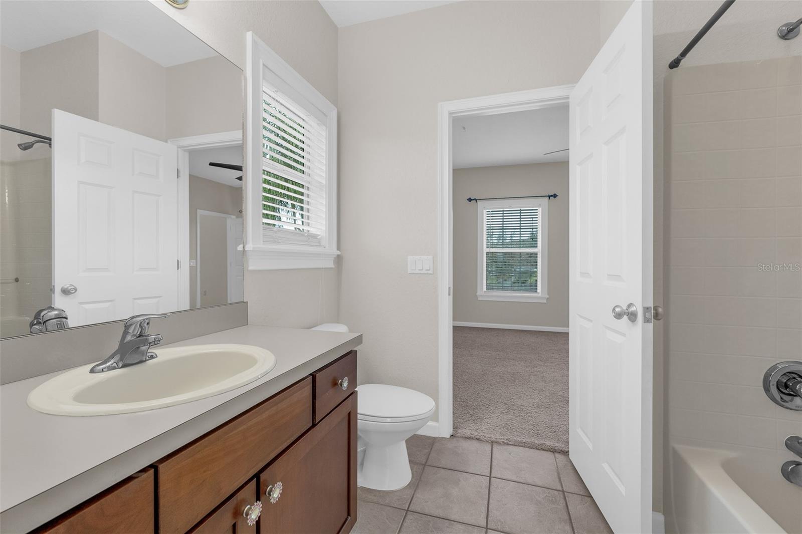 1698 TAYLOR Rdg Cir KISSIMMEE, FL 34744