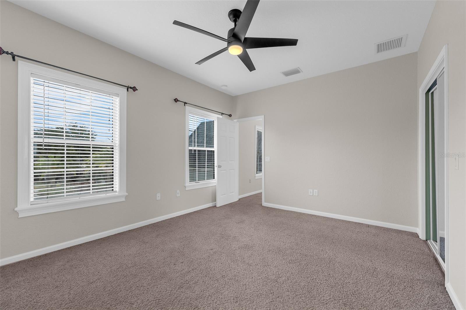 1698 TAYLOR Rdg Cir KISSIMMEE, FL 34744