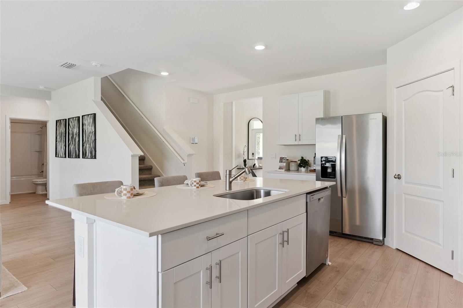 1809 HOWARD MESA Dr KISSIMMEE, FL 34744