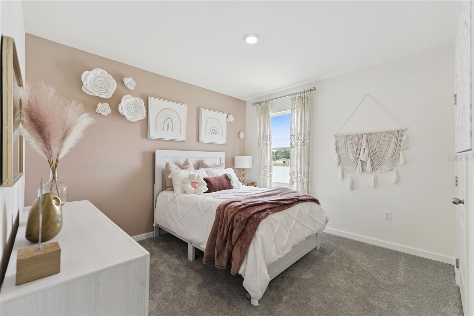 1809 HOWARD MESA Dr KISSIMMEE, FL 34744