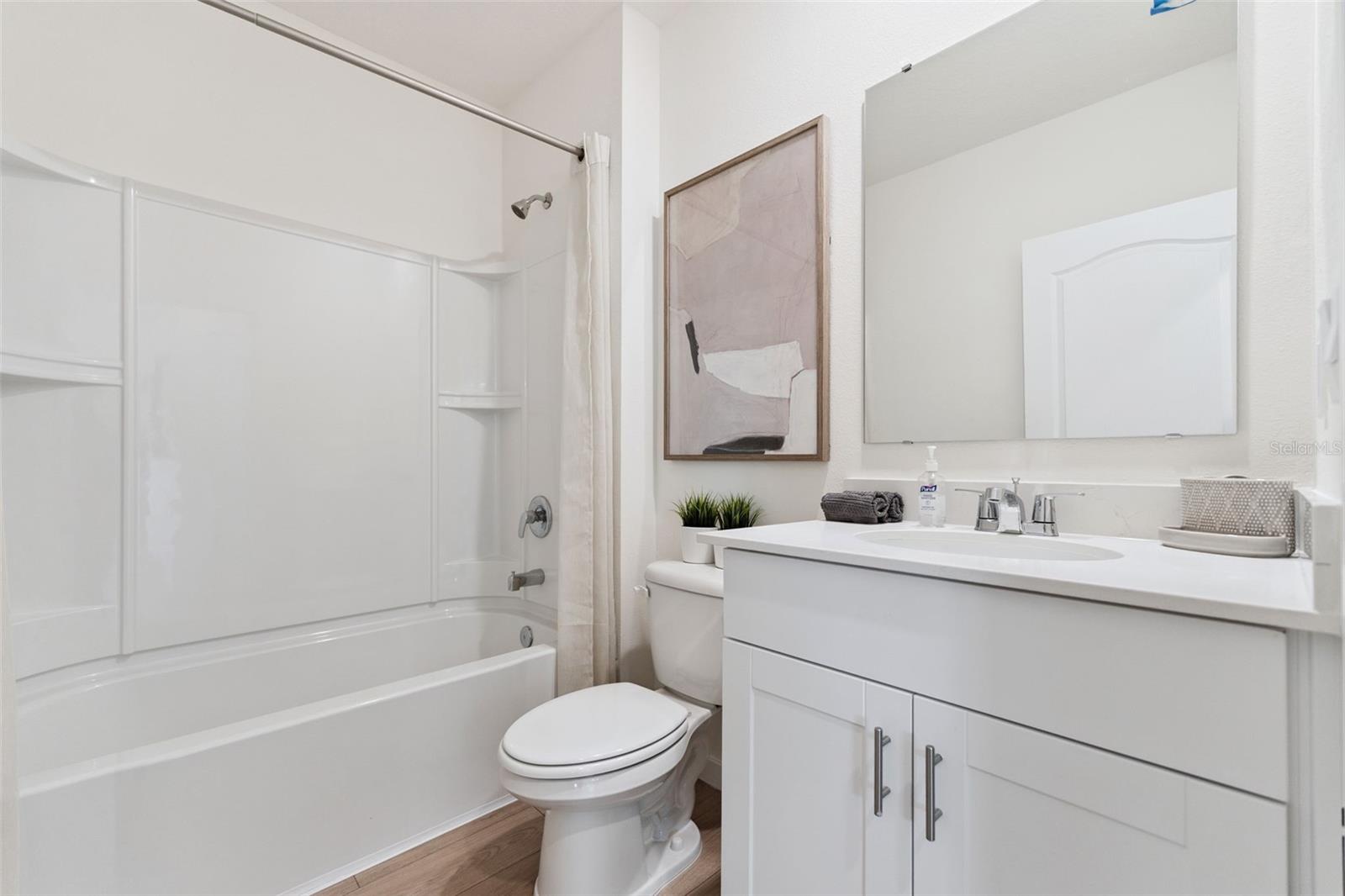 1809 HOWARD MESA Dr KISSIMMEE, FL 34744