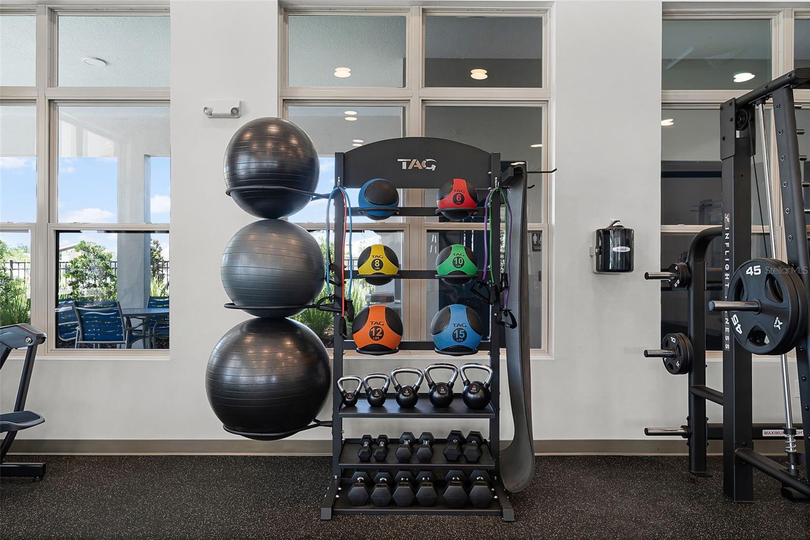 1809 HOWARD MESA Dr KISSIMMEE, FL 34744