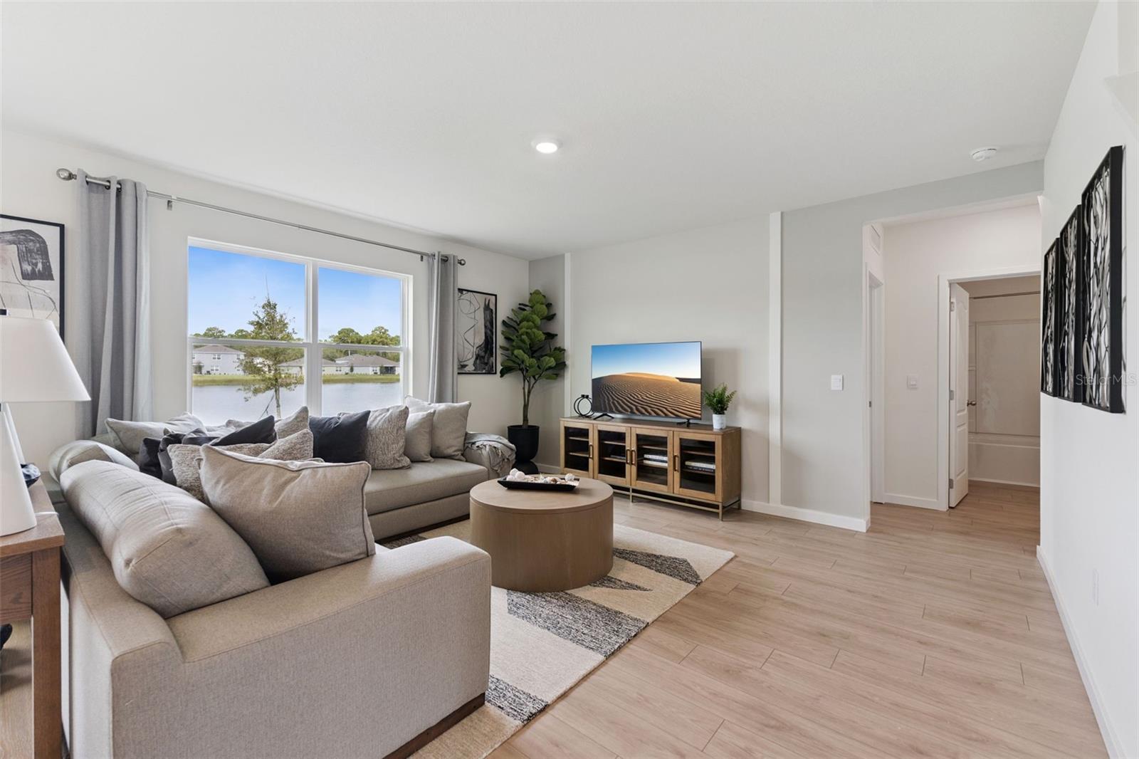 1809 HOWARD MESA Dr KISSIMMEE, FL 34744