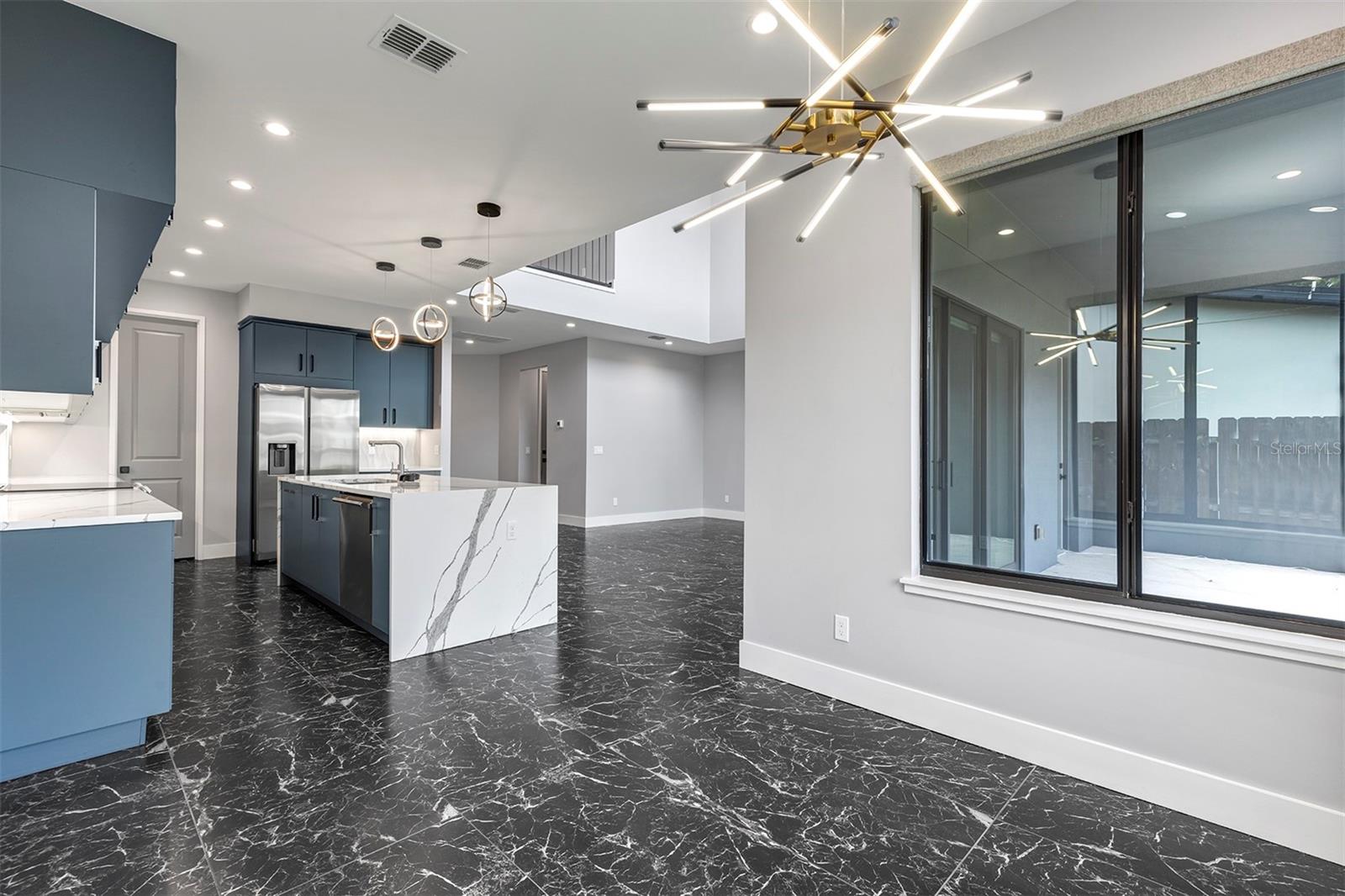 1418 CLARK St ORLANDO, FL 32806