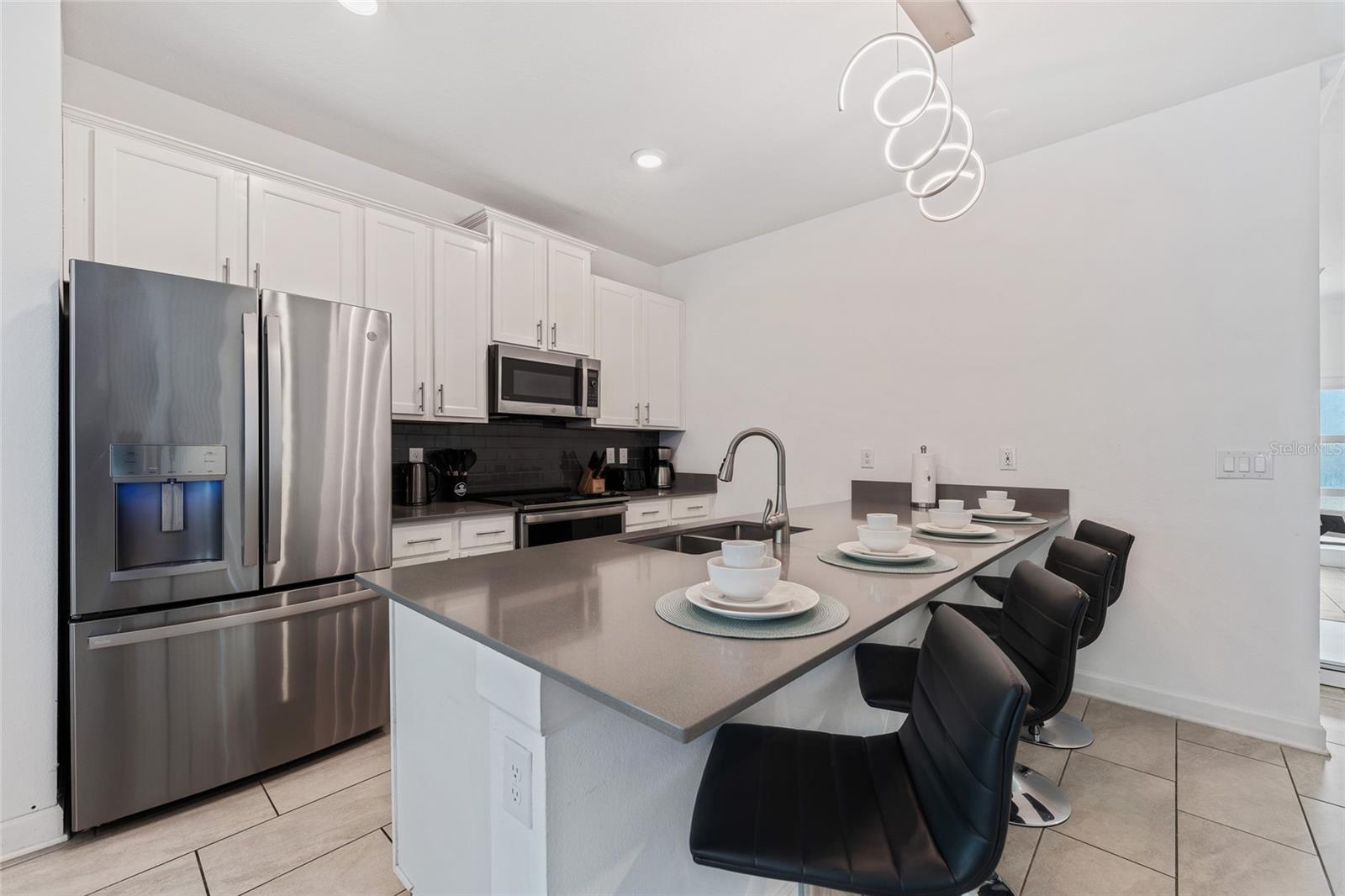 1070 SPLASH SHOT Pl DAVENPORT, FL 33896