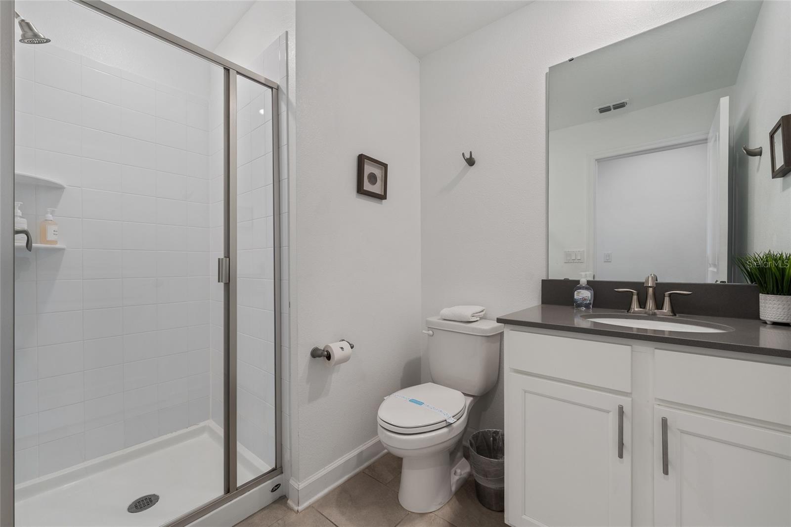 1070 SPLASH SHOT Pl DAVENPORT, FL 33896