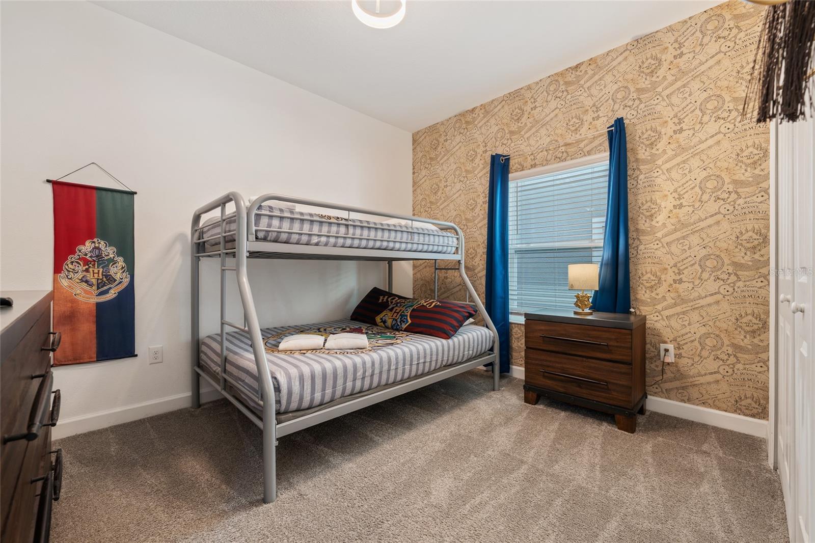 1070 SPLASH SHOT Pl DAVENPORT, FL 33896