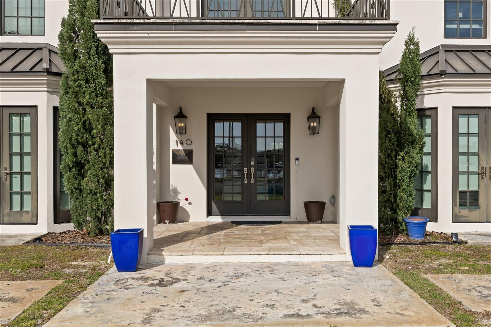 140 BRIGHTWATERS Blvd ST PETERSBURG, FL 33704