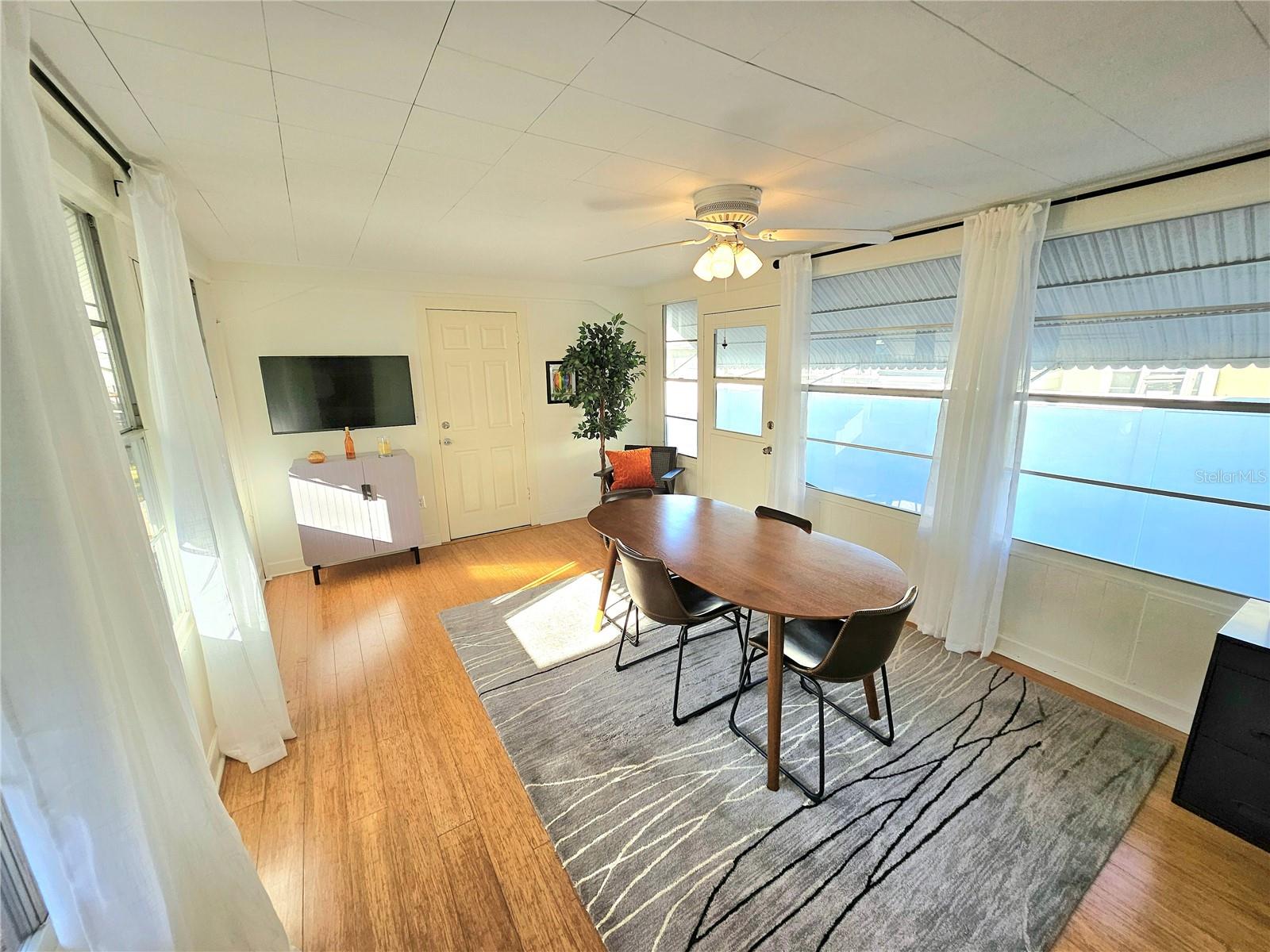 3611 4TH Ave ST PETERSBURG, FL 33713