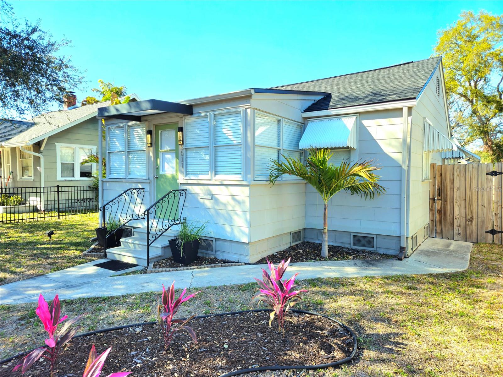 3611 4TH Ave ST PETERSBURG, FL 33713