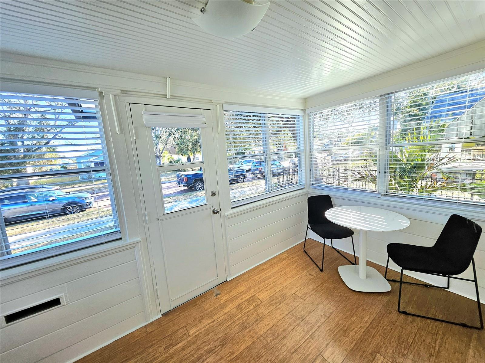 3611 4TH Ave ST PETERSBURG, FL 33713