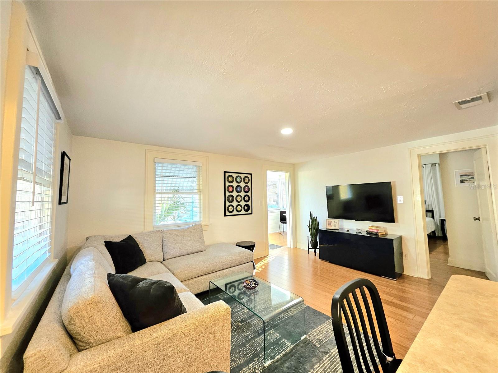 3611 4TH Ave ST PETERSBURG, FL 33713