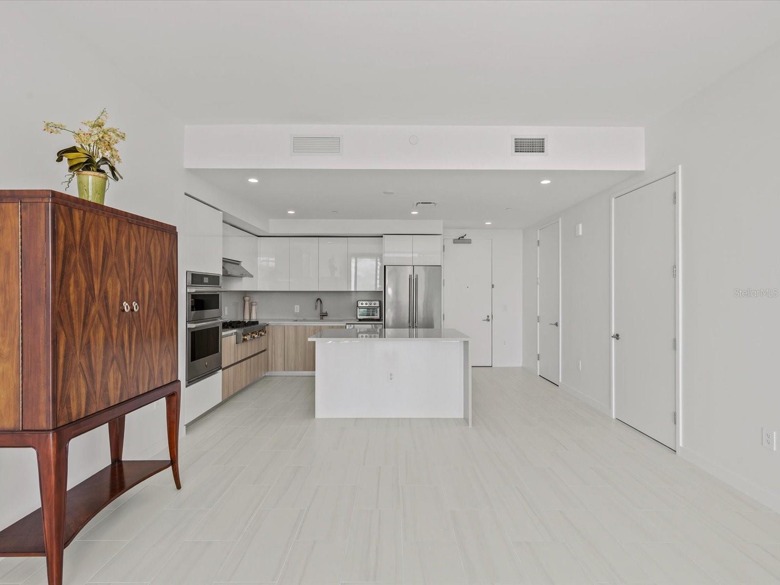 400 CENTRAL Ave #1603 ST PETERSBURG, FL 33701