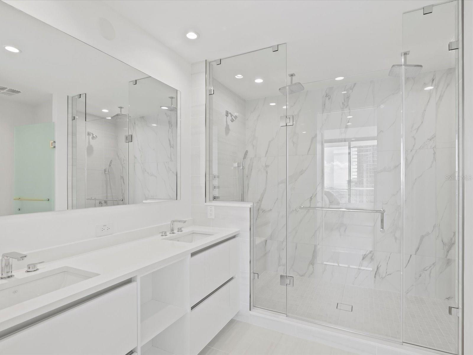 400 CENTRAL Ave #1603 ST PETERSBURG, FL 33701