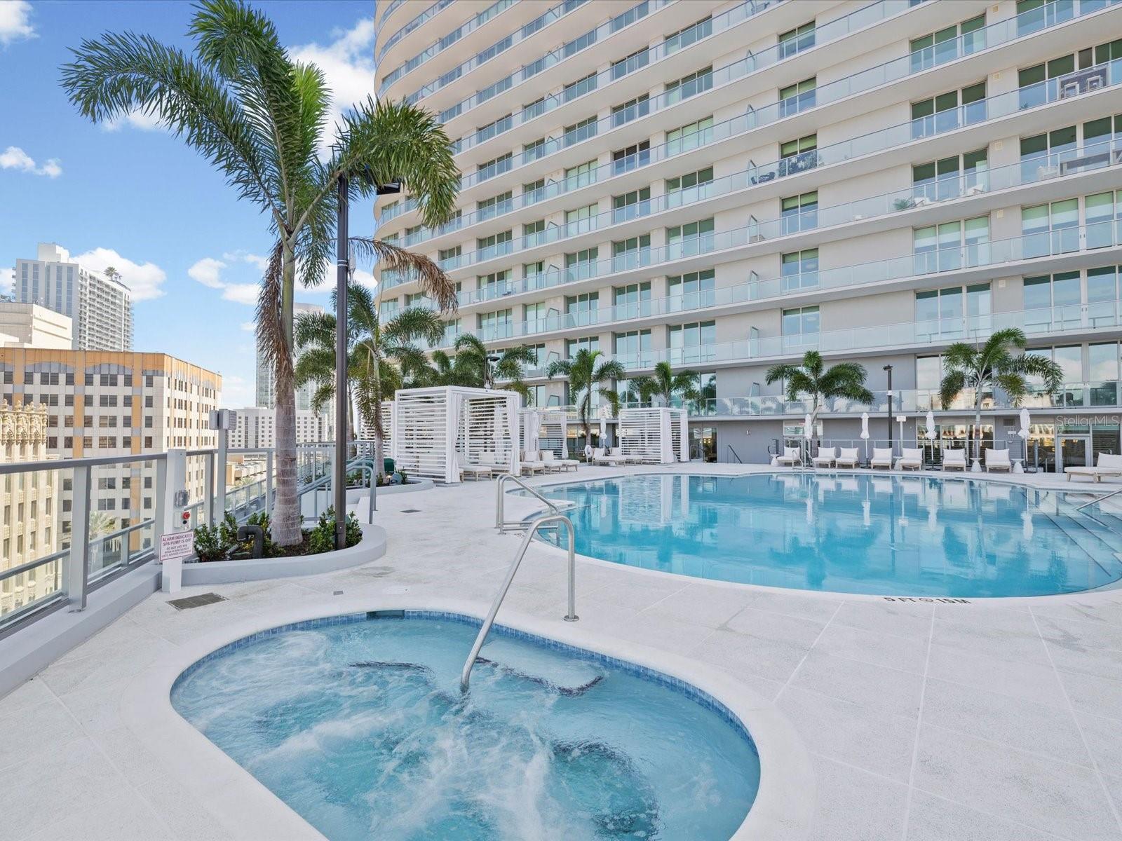 400 CENTRAL Ave #1603 ST PETERSBURG, FL 33701