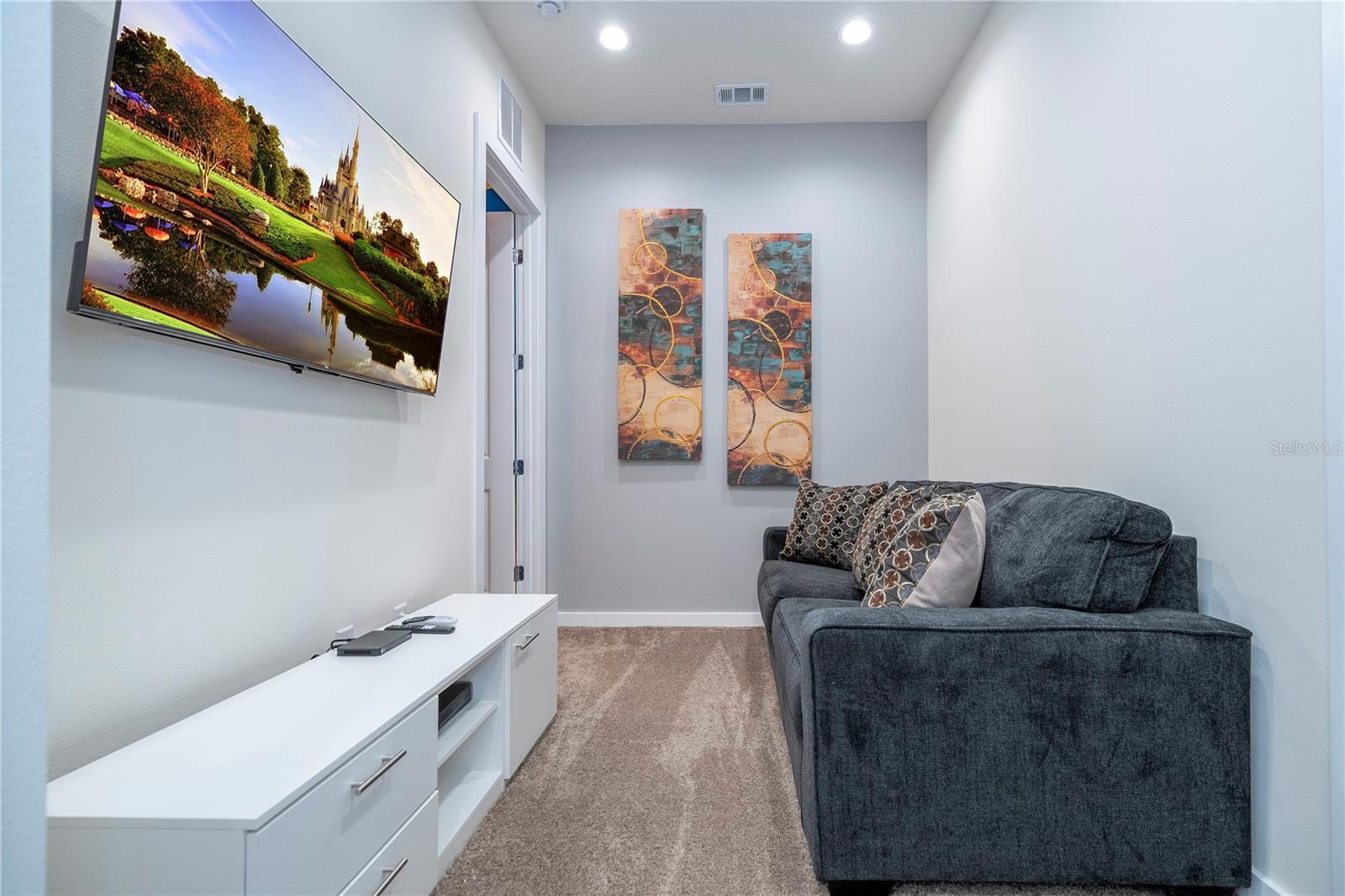 7514 SUNFLOWER Cir KISSIMMEE, FL 34747