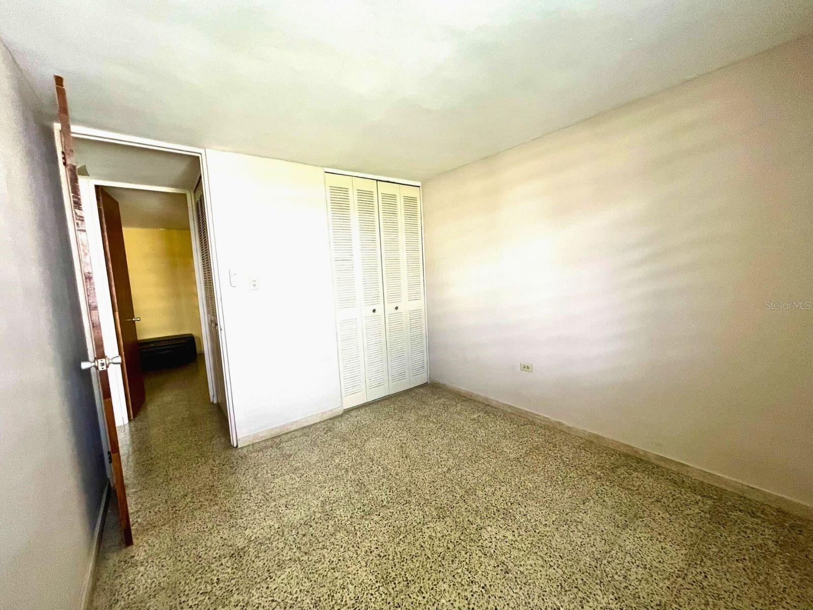 C40 CALLE 8 VILLA UNIVERSITARIA HUMACAO, PR 00791