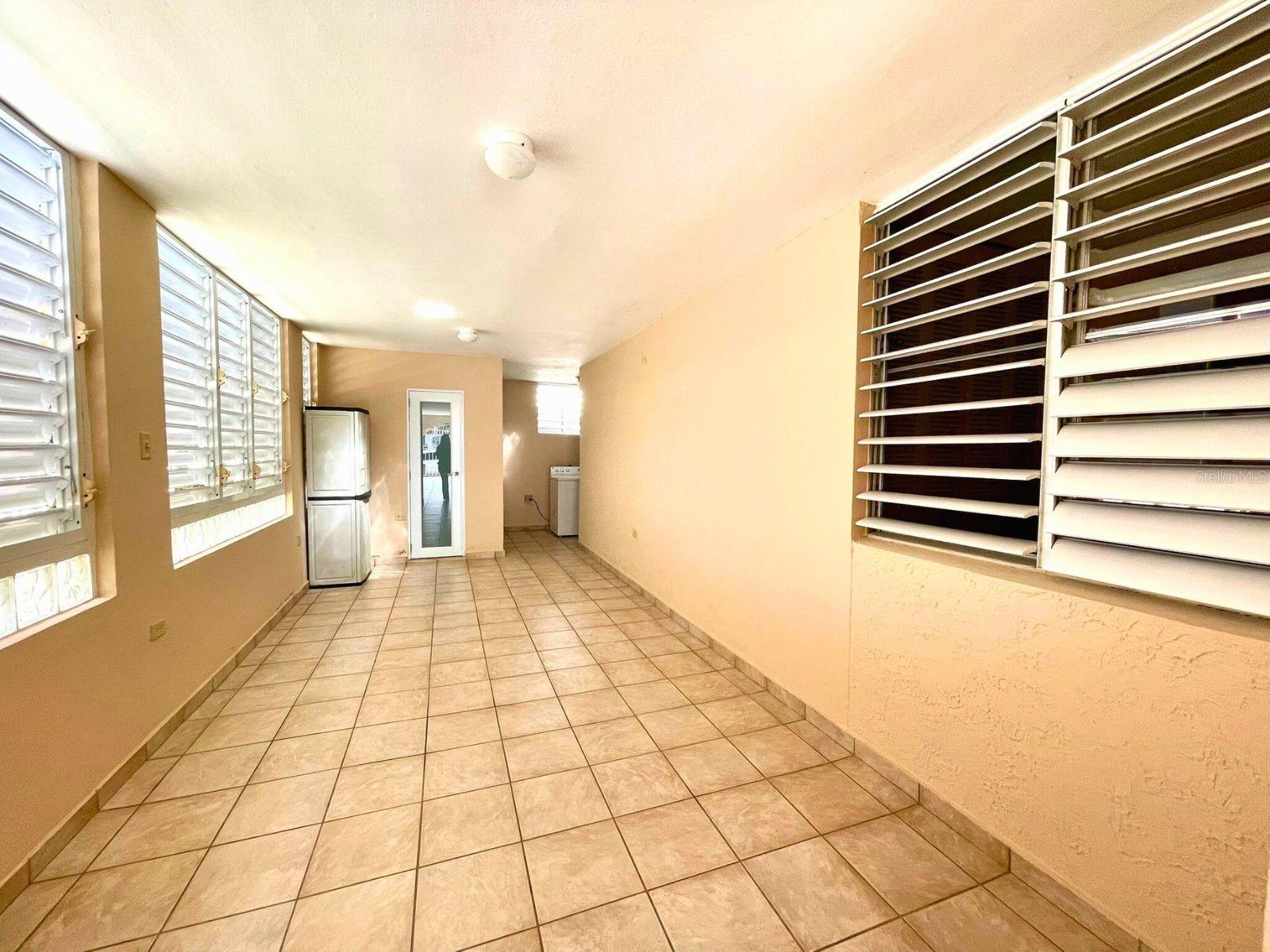 C40 CALLE 8 VILLA UNIVERSITARIA HUMACAO, PR 00791