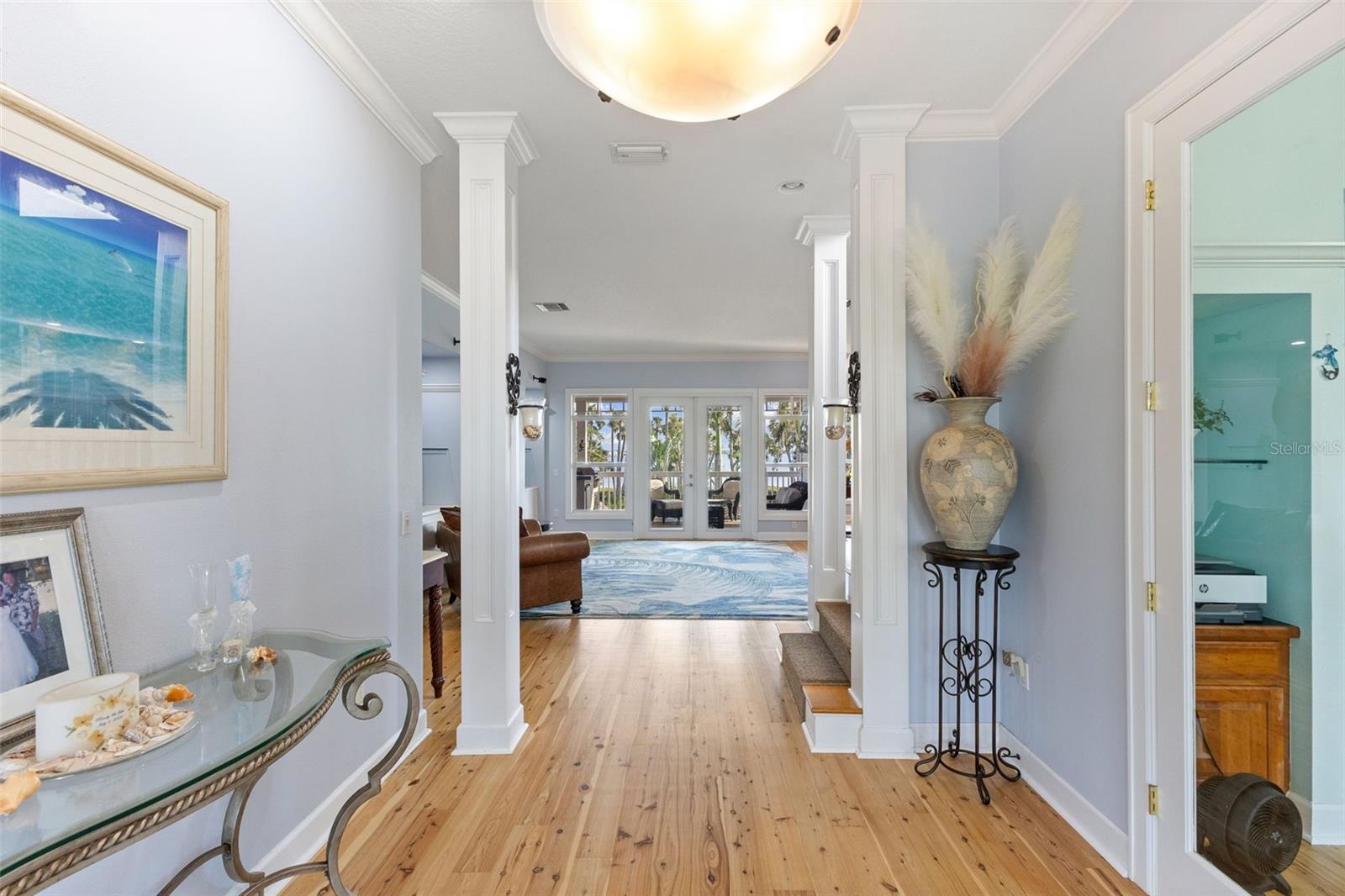 450 BAYSHORE Dr TERRA CEIA, FL 34250