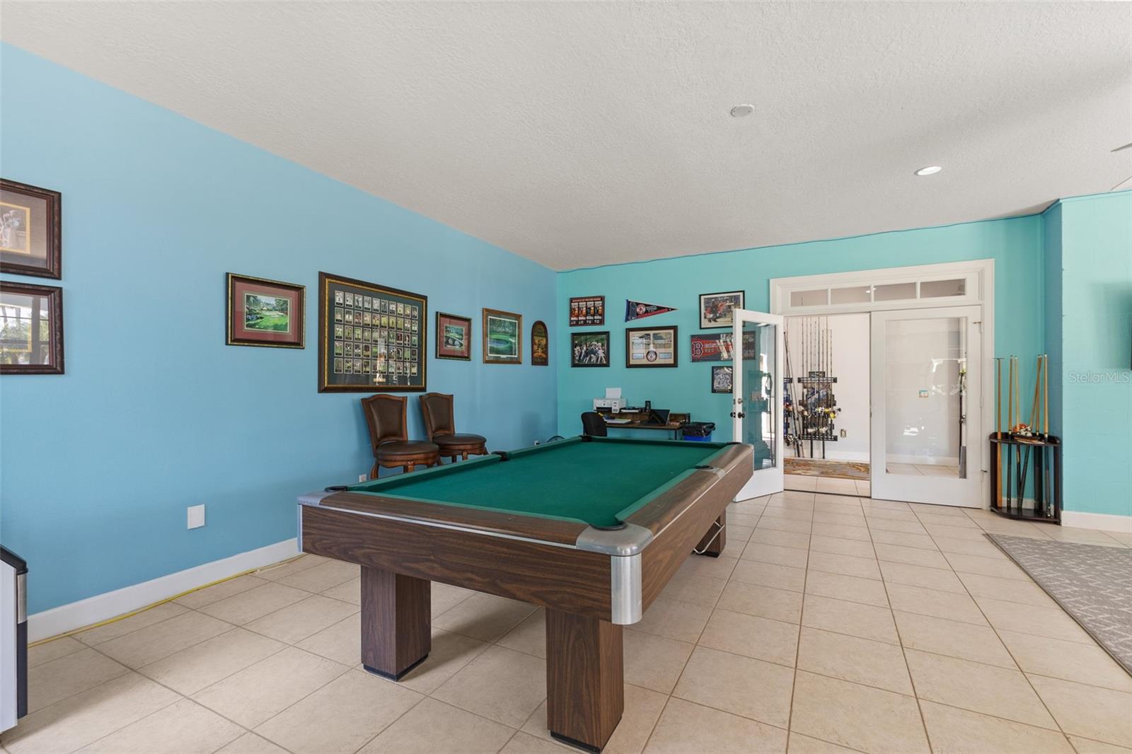 450 BAYSHORE Dr TERRA CEIA, FL 34250