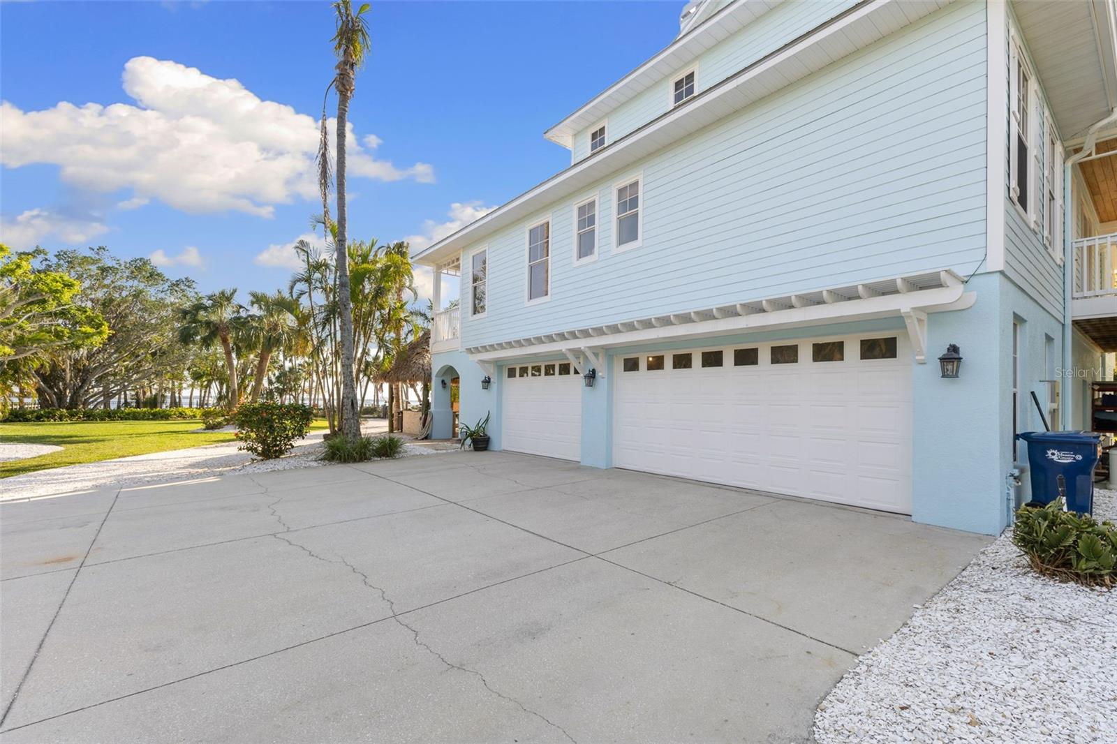 450 BAYSHORE Dr TERRA CEIA, FL 34250