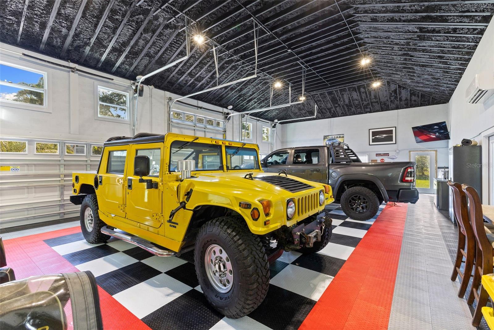 450 BAYSHORE Dr TERRA CEIA, FL 34250