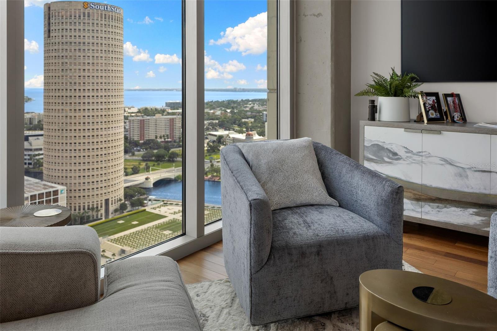 777 N ASHLEY Dr #2514 TAMPA, FL 33602