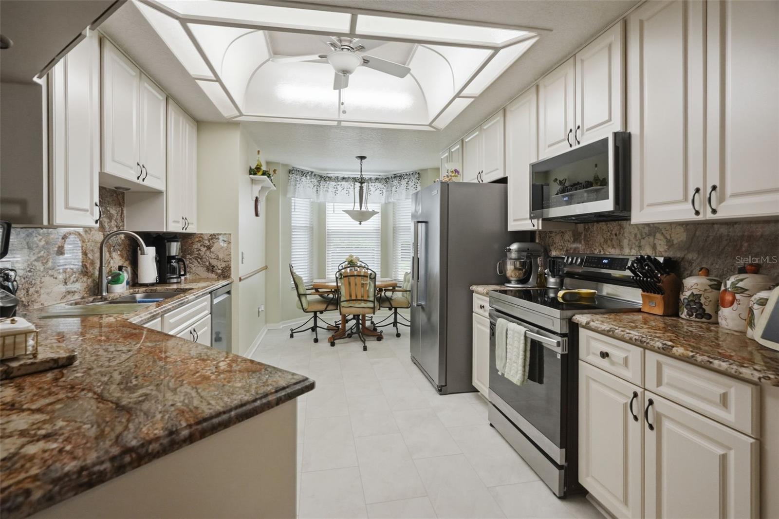 23427 PINE Lk St LAND O LAKES, FL 34639