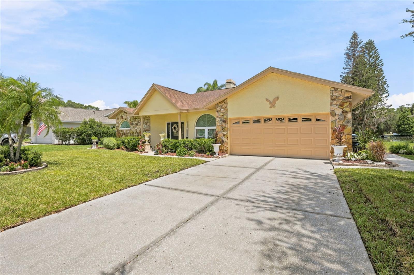 23427 PINE Lk St LAND O LAKES, FL 34639