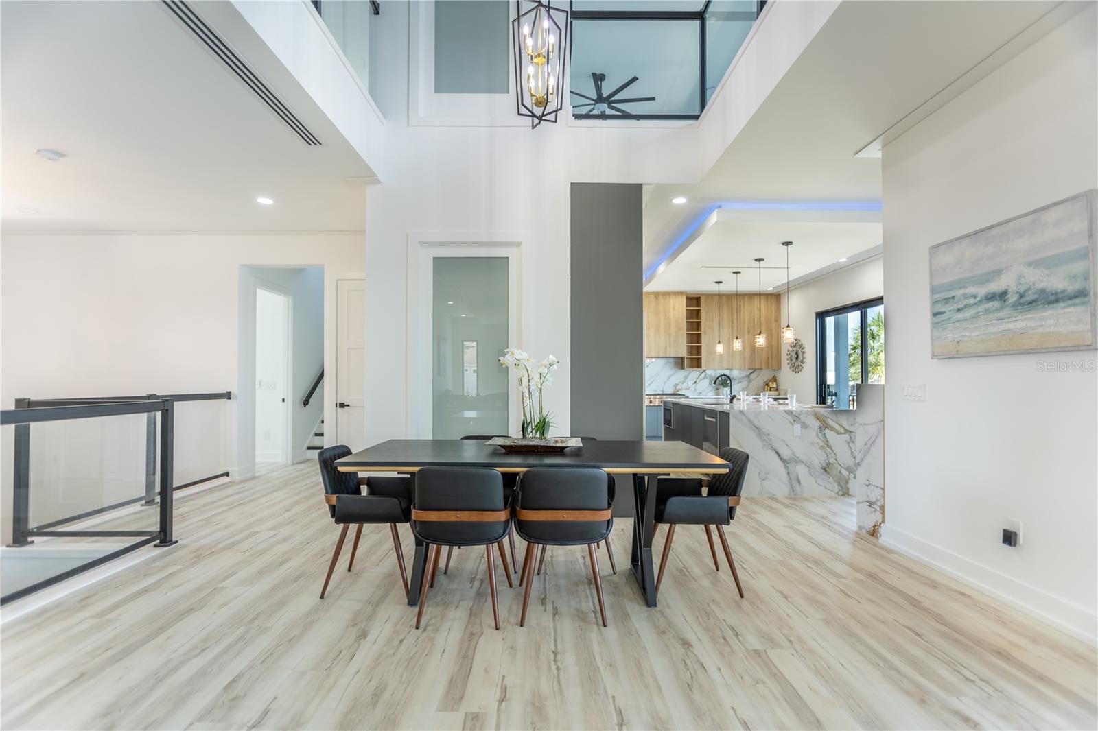 2121 Byu GRANDE Blvd ST PETERSBURG, FL 33703