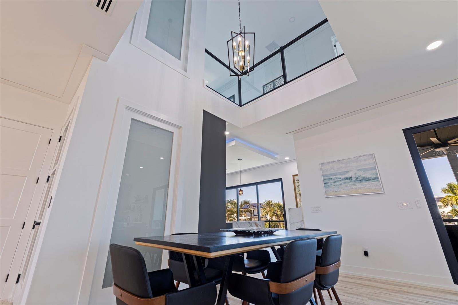 2121 Byu GRANDE Blvd ST PETERSBURG, FL 33703