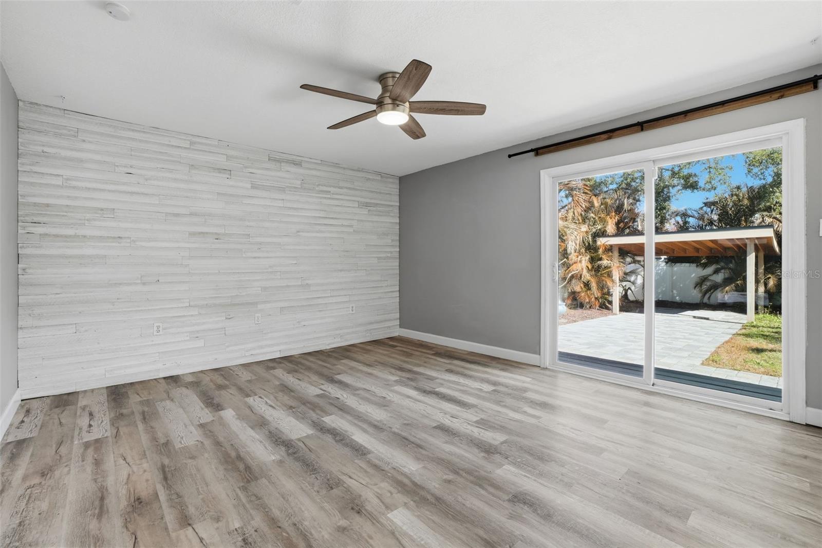 1605 FLORINDA Dr ORLANDO, FL 32804