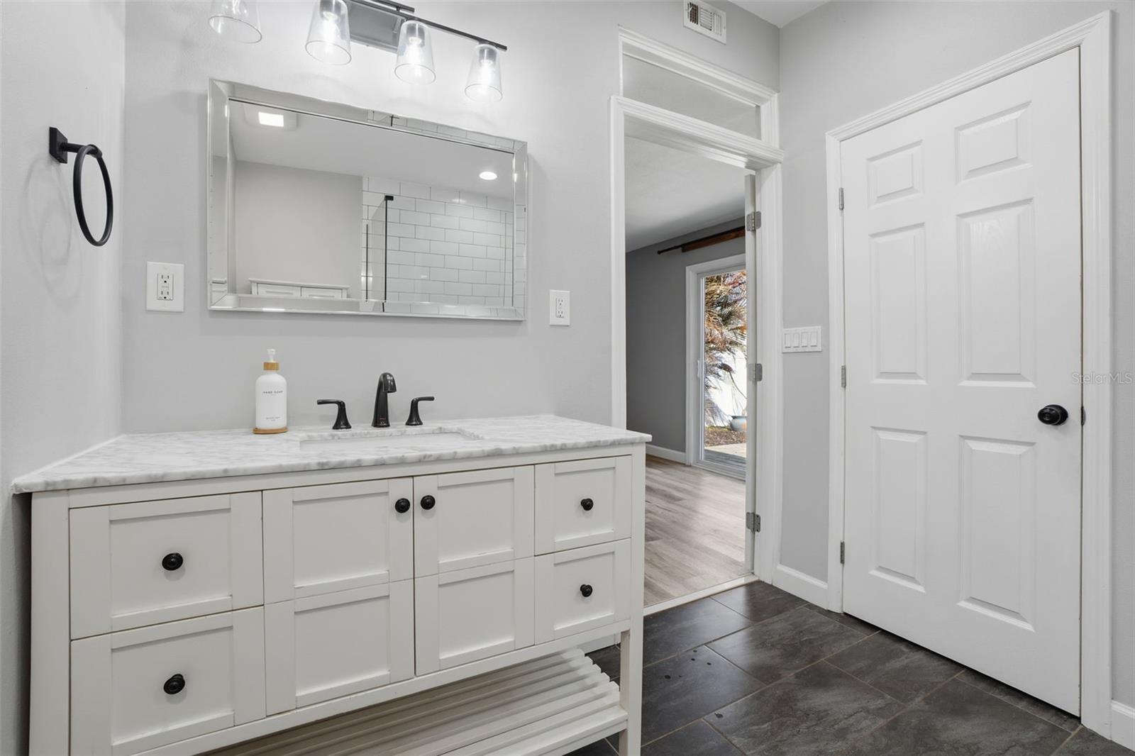 1605 FLORINDA Dr ORLANDO, FL 32804