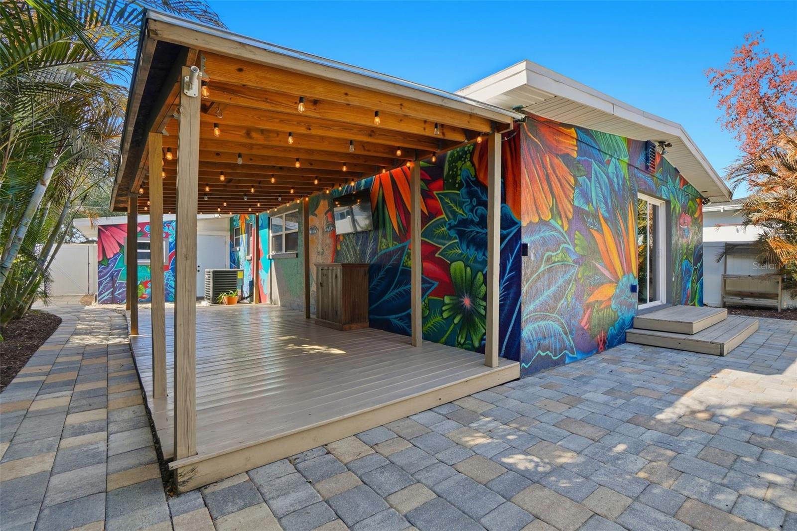 1605 FLORINDA Dr ORLANDO, FL 32804